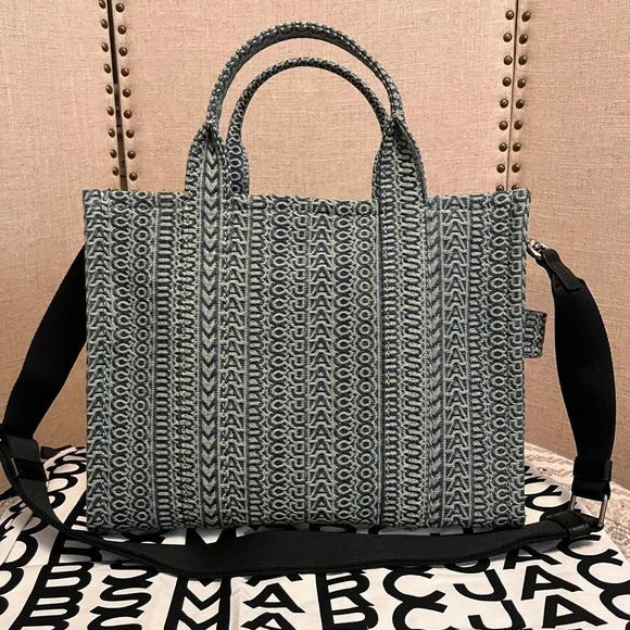 Marc Jacobs The Sun faded Medium tote denim bag - Picture 2 of 13